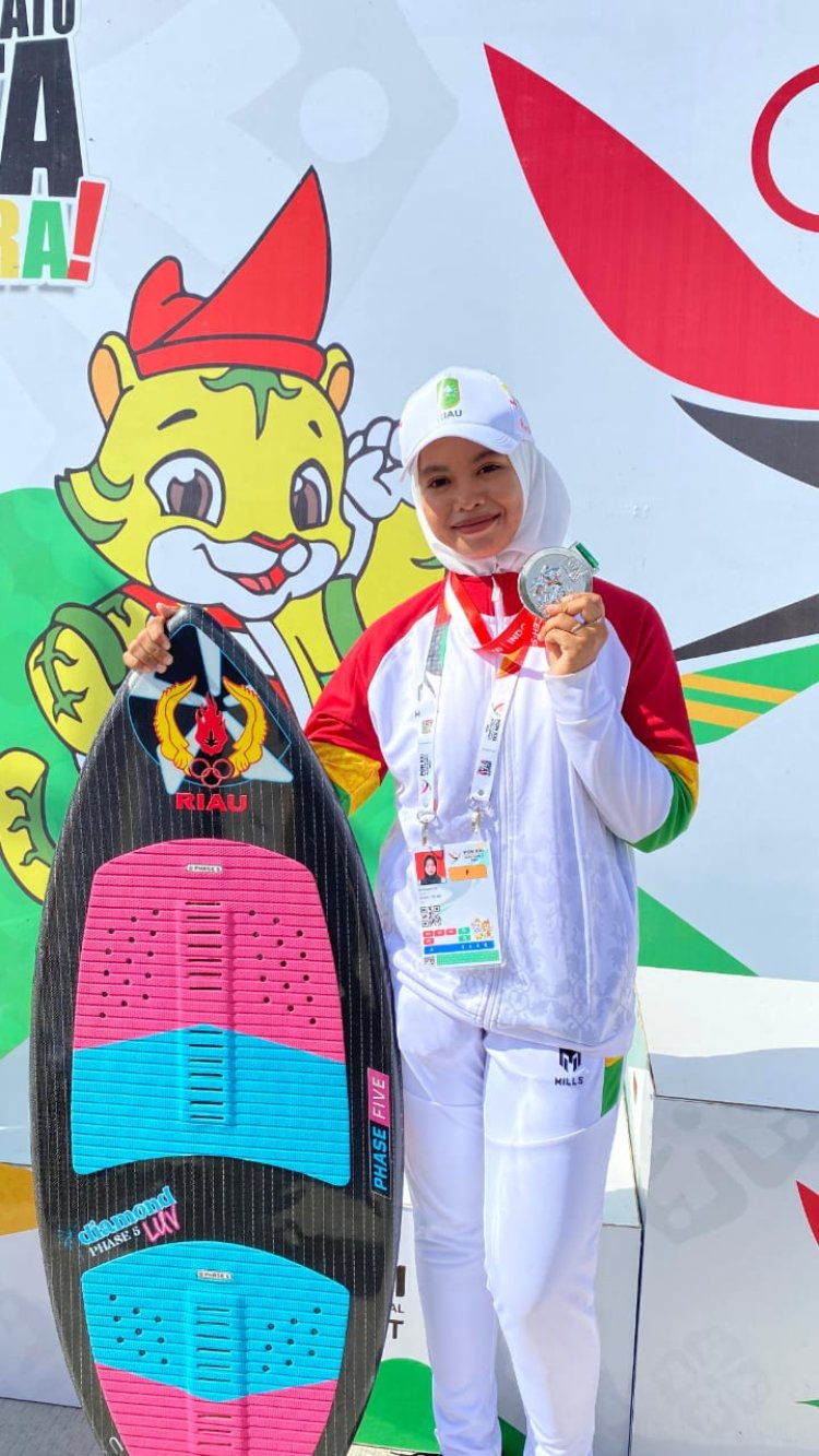 Atlet Ski Air Rokan Hilir, Boni Shafira, Raih Medali Perak di PON 2024
