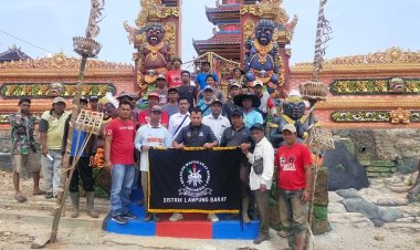 Semangat Bergotong Royong Warga Kampung Bali dan LSM GMBI di Wisata Kampung Bali