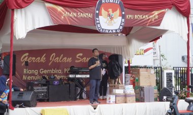 Plt Bupati Rohil Bersama KPU Giat Jalan Santai Ajak Warga Sukseskan Pilkada Damai