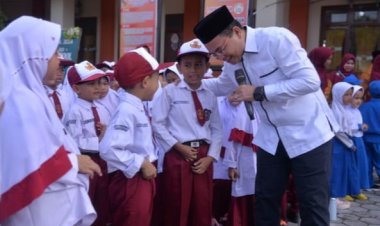 Ketua Forum Dewan Pendidikan Indonesia Ucapkan Terima Kasih, Apresiasi Prabowo Naikkan Gaji Guru