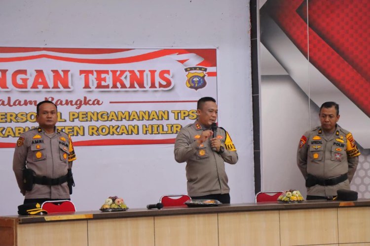 Beri Pembekalan Kepada Personel Pengamanan TPS Pilkada, Ini Pesan Kapolres Rohil