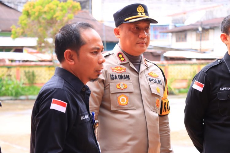 Kapolres Rohil Dampingi Kabid Propam Polda Riau, Tinjau Pemungutan Suara Pilkada 2024