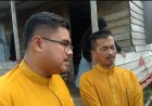 Pemerintah Diminta Lebih Jeli, 2 Anggota DPRD Bintan Bantu Janda Lansia