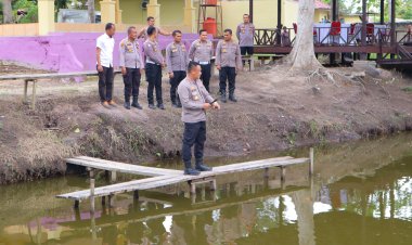 Kapolres Rohil Tebar 10 Ribu Bibit Ikan, Dukung Program Ketahanan Pangan Nasional
