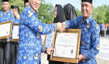 4 OPD dan 2 Puskesmas Rohil Terima Penghargaan Ombudsman, Beri Pelayanan Terbaik