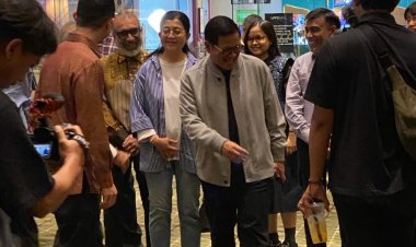 Pramono Anung Berurai Air Mata Usai Tonton Film 1 Kakak 7 Ponakan