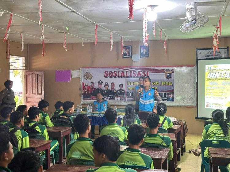 Wakili Kapolres Kabag SDM Sosialisasi Penerimaan Calon Anggota Polri