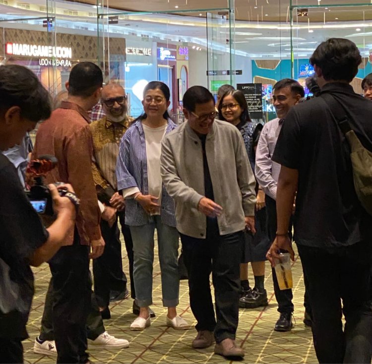 Pramono Anung Berurai Air Mata Usai Tonton Film 1 Kakak 7 Ponakan