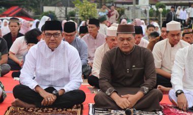 Kapolres Lampung Barat Gelar Sholat Idul Fitri dan Halal Bihalal