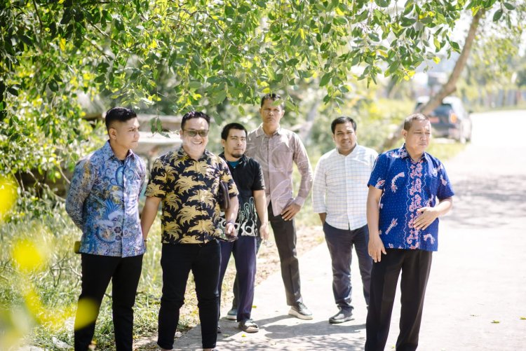 Wakil Bupati Rohil Kunjungan Kerja di Kecamatan Bangko, Tinjau Pelabuhan Nelayan