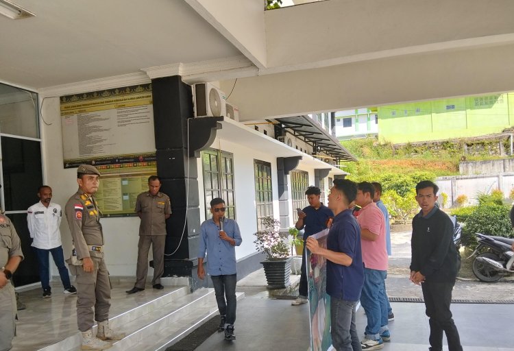 GAS Gelar Aksi di Dinas Dikpora Kampar, Tuntut Copot Kepsek SDN 018 Kubang Jaya