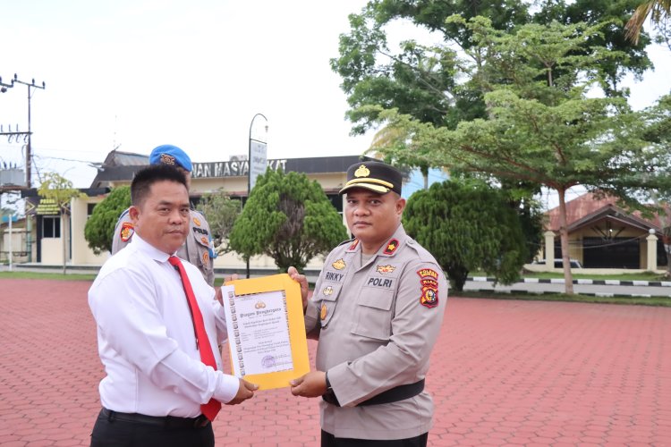 Kapolsek Pujud dan 8 Personel, Terima Penghargaan Saat Upacara Hari Kesadaran Nasional