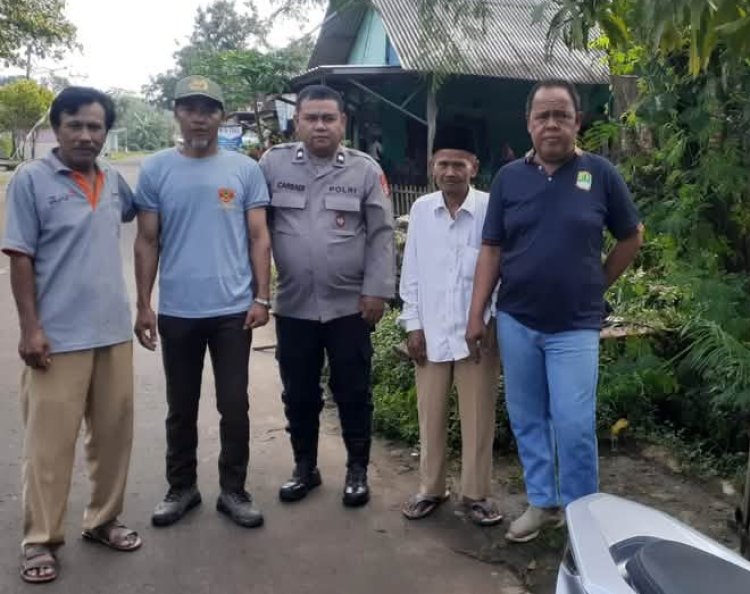 Personel Polsek Lemahabang Imbau Tokoh Masyarakat Desa Kedawung Cegah TPPO