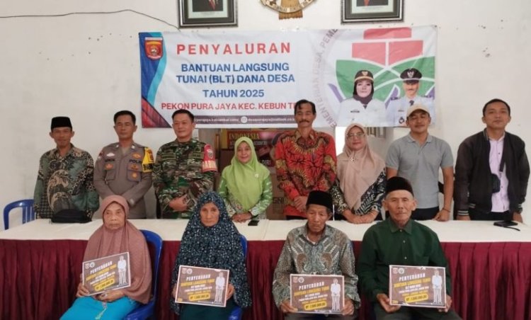 Pemdes Pura Jaya Salurkan BLT-DD Anggaran Tahun 2025 ke-34 Keluarga Penerima Manfaat (KPM)