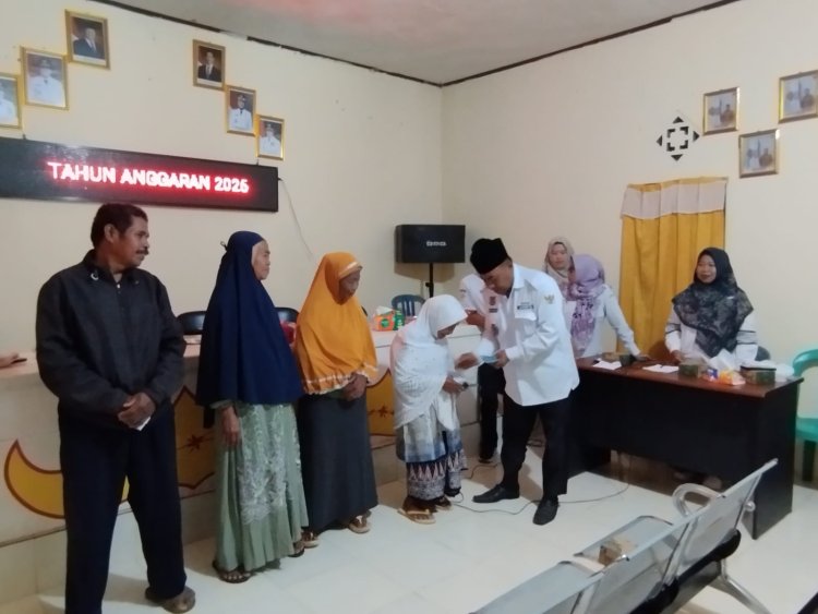 Penyaluran BLT-DD di Pekon Semarang Jaya Berjalan Tertib dan Lancar