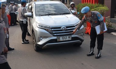 Penertiban personel Polres Lampung Timur dalam Rangka Operasi Patuh Krakatau 2025