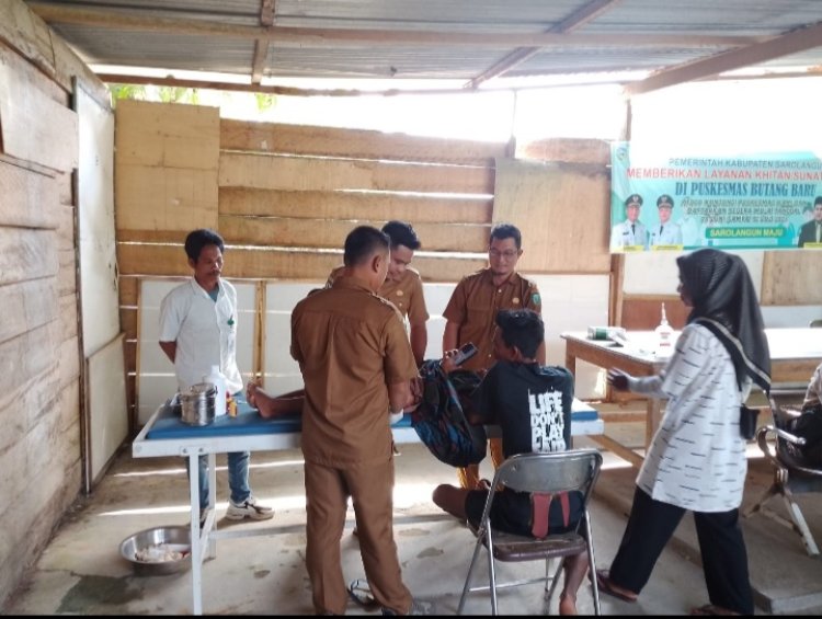Pemkab Sarolangun Selenggarakan Sunat Massal Bagi Masyarakat Mandiangin Timur