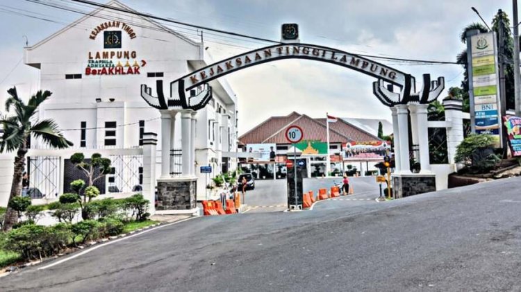 Kejati Lampung Limpahkan 3 Laporan LSM GMBI ke Cabjari Pesibar