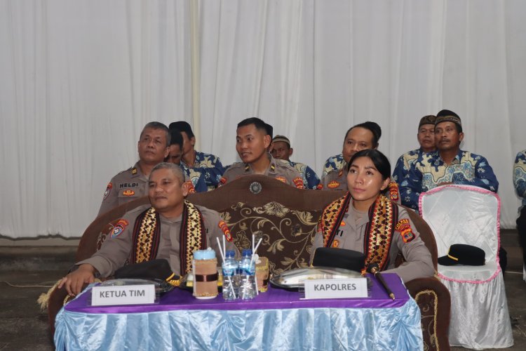 Kapolres Lamtim Dampingi Tim Ditbinmas Polda Lampung, Nilai Lomba Satkamling di Desa Muara Jaya