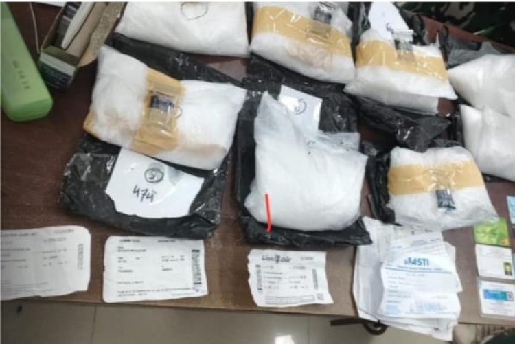 Avsec Bandara SSK II Pekanbaru Gagalkan Penyelundupan 4,1 Kg Sabu oleh Pria Asal Aceh