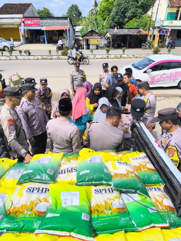 Polres Lampung Timur Gelar Gerakan Pangan Murah di Pasar Sukadana