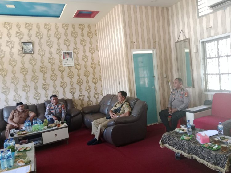 Polsek Bagan Sinembah Hadiri Rapat, Sosialisasi Pengelolaan sampah di Bagan Batu