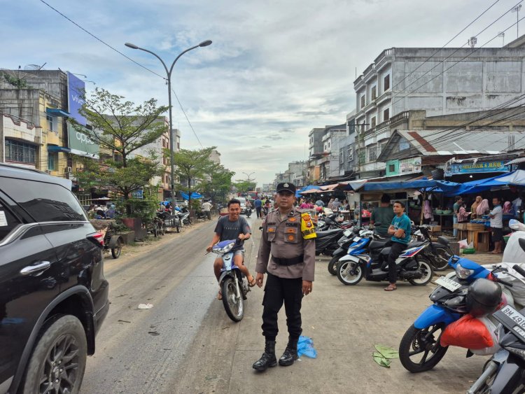 Polsek Bagan Sinembah Laksanakan Strong Point, Cegah Kemacetan dan Laka Lantas