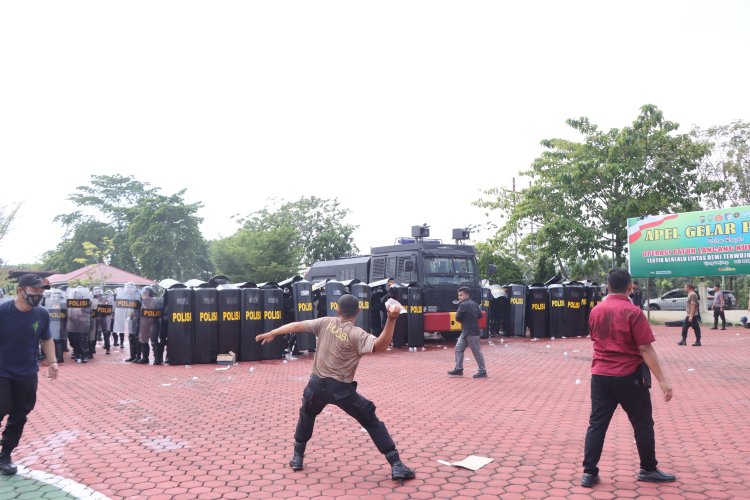 Polres Rohil Gelar Simulasi Pengamanan Aksi Unjuk Rasa 2025