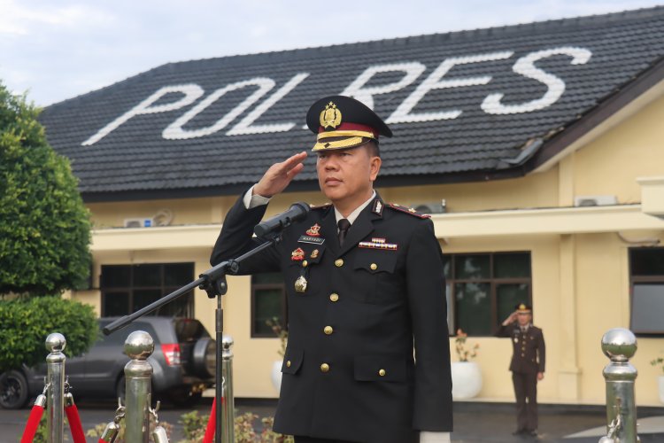 Polres Lampung Timur Gelar Upacara Peringatan Hari Pahlawan ke-80 Tahun 2025