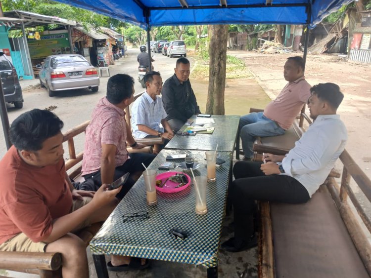 Ketua Umum For-WIN Jalin Keakraban dengan Kanit 1 Kamsus Polda Lampung dalam Suasana Santai di Warkop