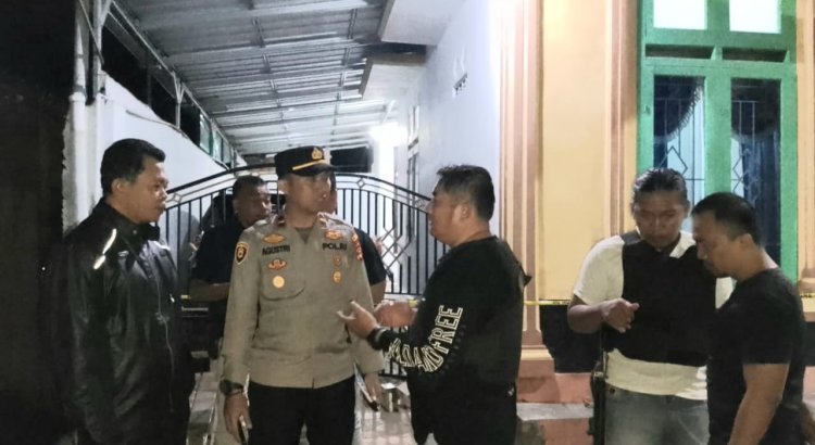 Tim Inafis Polres Tanggamus Olah TKP Dugaan Kasus Pembunuhan Pasutri di Pugung