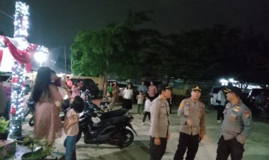 Pastikan Ibadah Malam Tahun Baru Aman, Kapolsek Siak Hulu Pimpin Patroli Gabungan di Tengah Cuaca Ekstrem