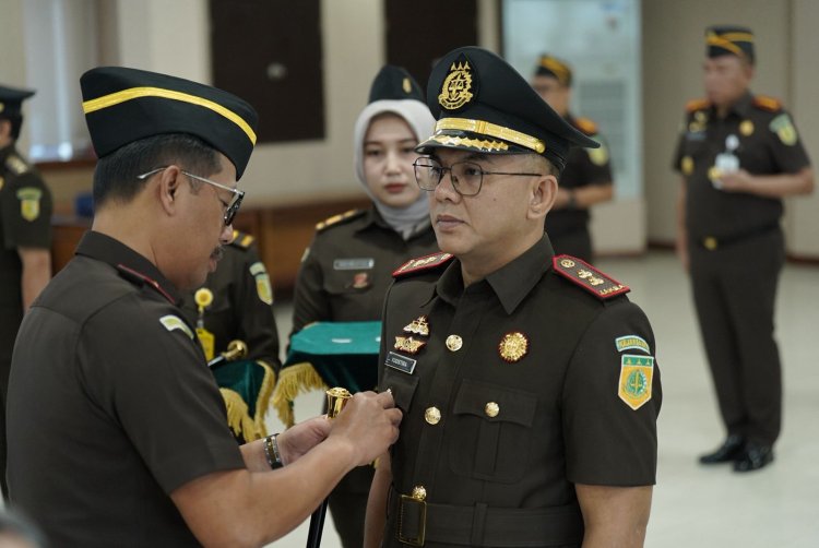 Jaksa Berprestasi Erik Yudistira Resmi Jadi Kajari Barru