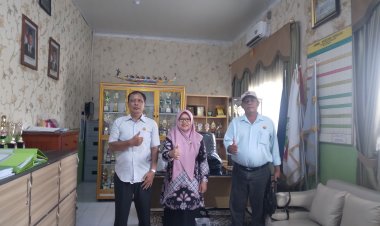Siap Sambut TKA,  SDN 17 Pekanbaru Gelar Gotong Royong dan Rapat Persiapan Sebelum Asesmen Dimulai