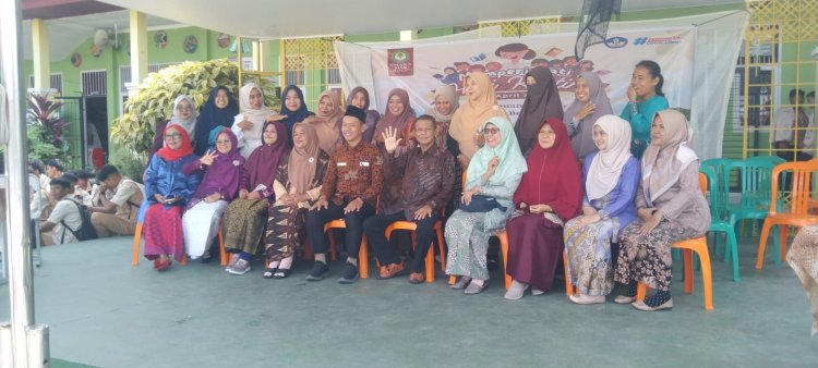 Guru Sosiologi SMAN 3 Siak Hulu: Jiwa Kartini Harus Tertanam dalam Diri Setiap Perempuan Muda