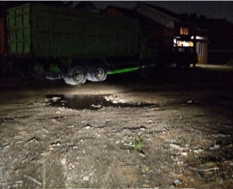 Siasat Mafia BBM Bersubsidi di Riau: Tiarap Siang, Langsir Malam — Beroperasi di Perumahan Pandau Jaya