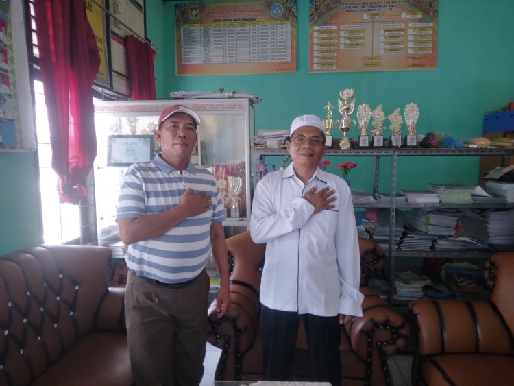 16 Siswa Kelas VI UPT SDN 009 Sialang Kubang Ikuti TKA, Kepala Sekolah Beri Pengarahan Sebelum Ujian Dimulai