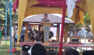 Kapolsek Siak Hulu Hadiri Pacu Sampan Mini Desa Lubuk Siam, Soroti Bahaya Narkoba