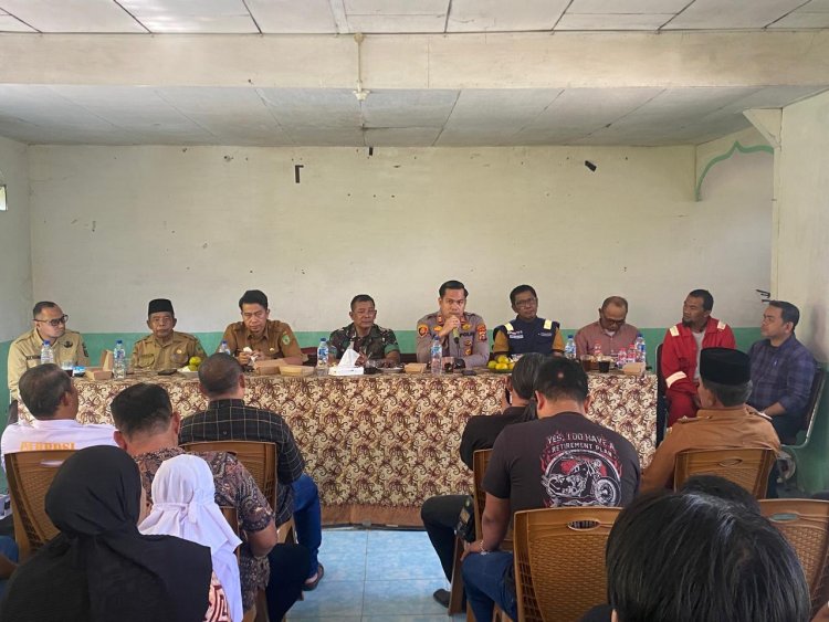 Kapolsek Bagan Sinembah Hadiri Sosialisasi Pemasangan Pipa Gas PSN di Balai Jaya