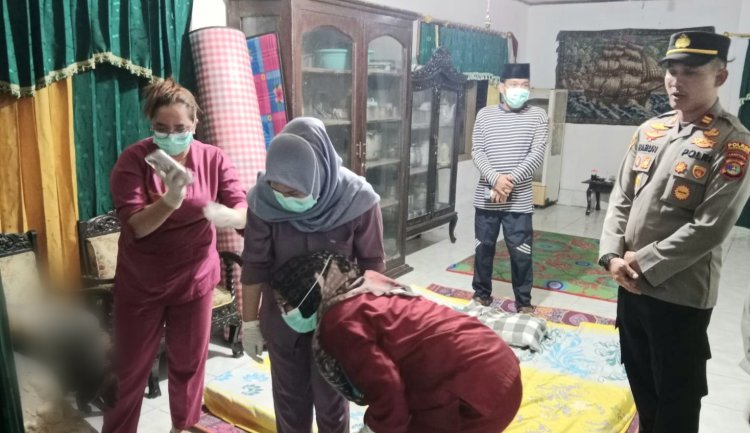 Polsek Talang Padang dan Inafis Polres Tanggamus Identifikasi Penemuan Mayat Pria di Dalam Rumah