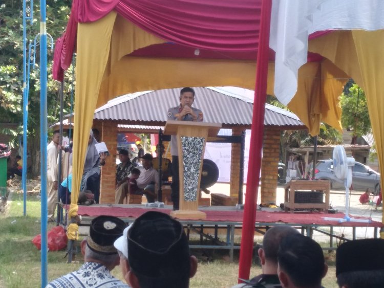 Kapolsek Siak Hulu Hadiri Pacu Sampan Mini Desa Lubuk Siam, Soroti Bahaya Narkoba