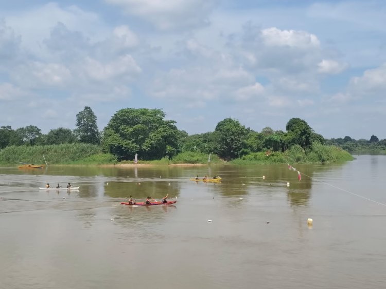 Turnamen Pacu Sampan Mini Digelar Semarak di Tepian Sungai Kampar Desa Lubuk Siam