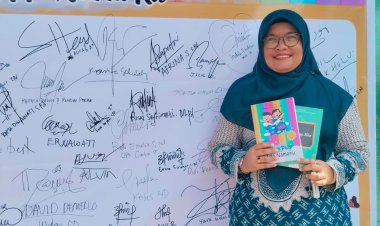 Pacu Budaya Literasi, UPT SDN 017 Pandau Jaya Luncurkan Buku Antologi Puisi Karya Guru dan Siswa