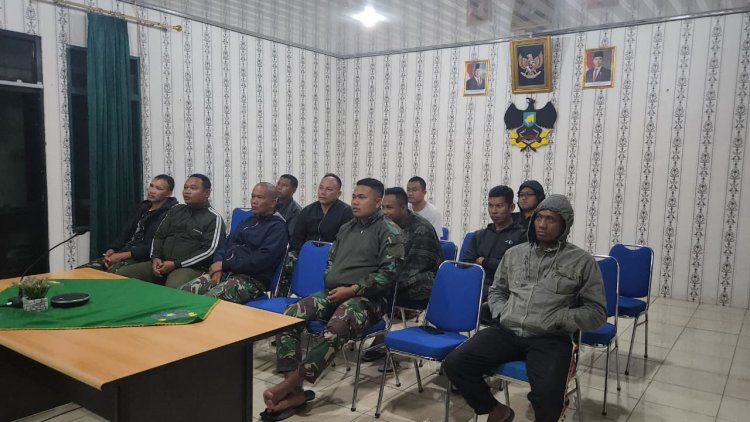 Semangat Kebersamaan Warnai Nobar Piala Dunia Bersama Kodim 0422/Lampung Barat