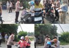 Kapolsek Siak Hulu Bagikan 1000 Masker Gratis, Antisipasi Dampak Kabut Asap