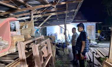 Kapolsek Tapung Hilir Diminta Selidiki Bahan Meubilair CV. Queena Citra Mandiri di Desa Tapung Lestari