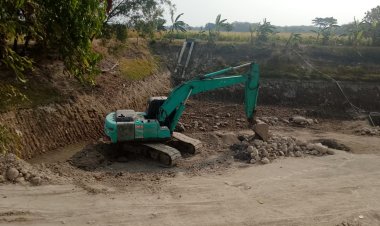 LAPAAN RI Endus Skandal Proyek Embung Desa Nganti, Tanah Kerukan Diduga Diperjualbelikan