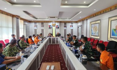 Perkuat Sinergitas Penanganan Karhutla, Dandim 0422/LB Dampingi Tim Mabes TNI Audiensi dengan Pemkab Lampung Barat