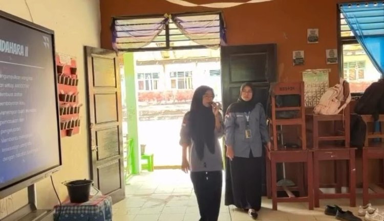 Mahasiswa KKN UM Metro Dampingi Pembentukan Organisasi OSIS di Sekolah