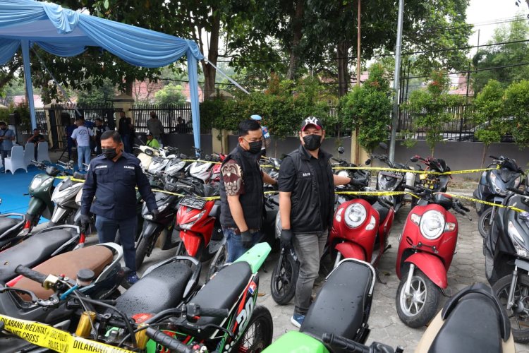 Polda Riau Gulung Sindikat Curanmor Lintas Daerah, 44 Unit Sepeda Motor Berhasil Disita